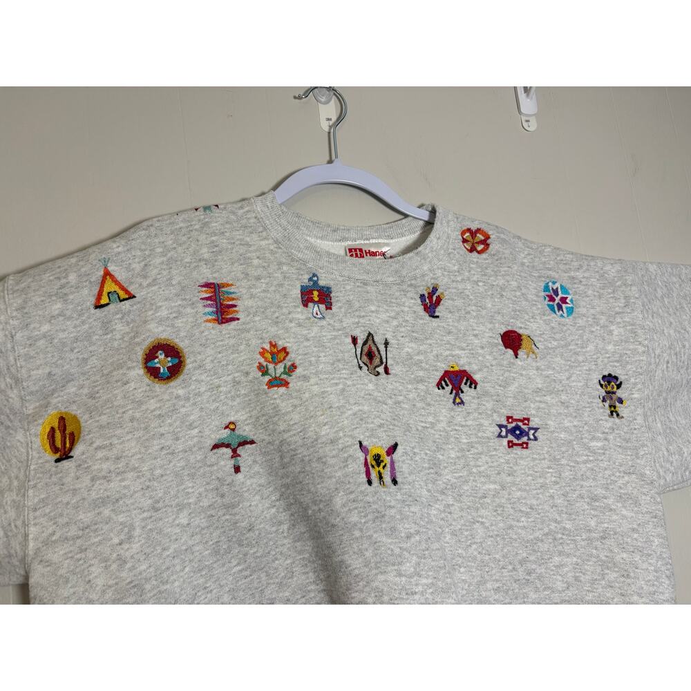 Hanes Premium Weight XL Embroidered Southwestern Native Crewneck - Picture 2 of 9
